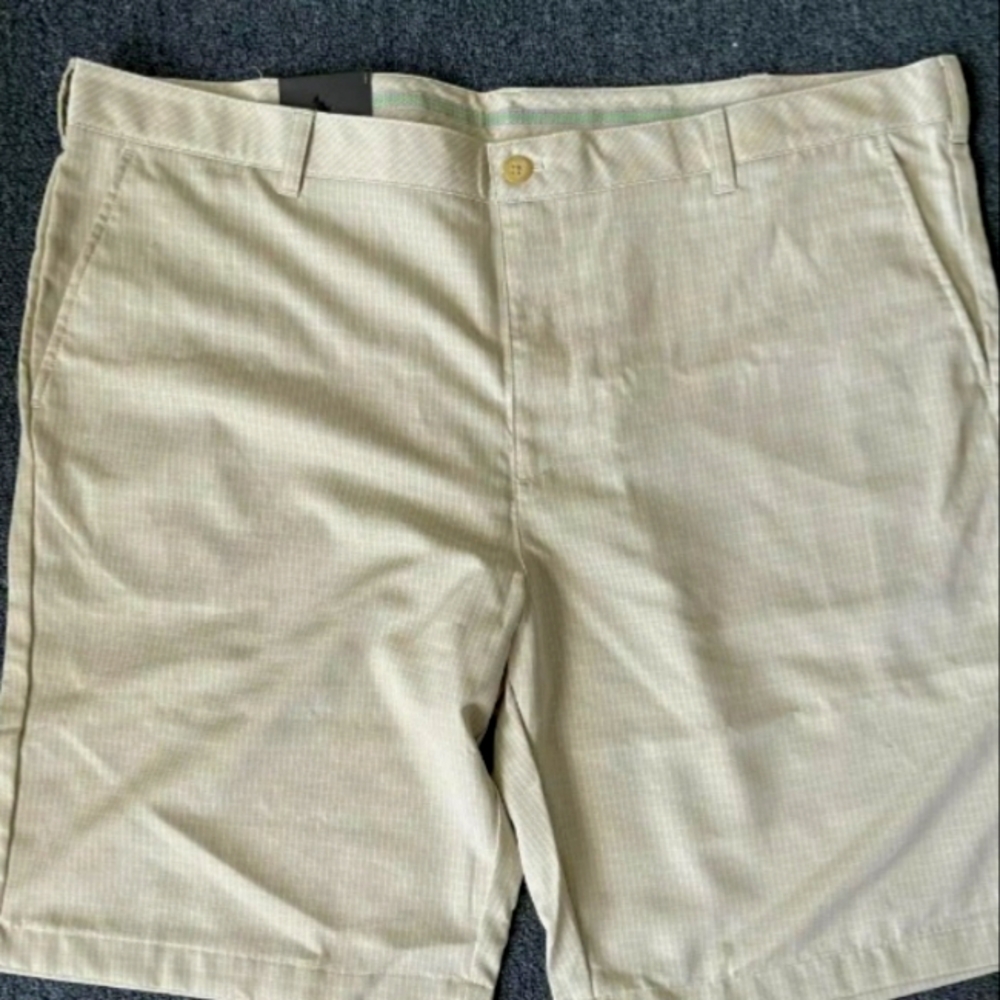 Izod Tan Flat Front Shorts Casual Style